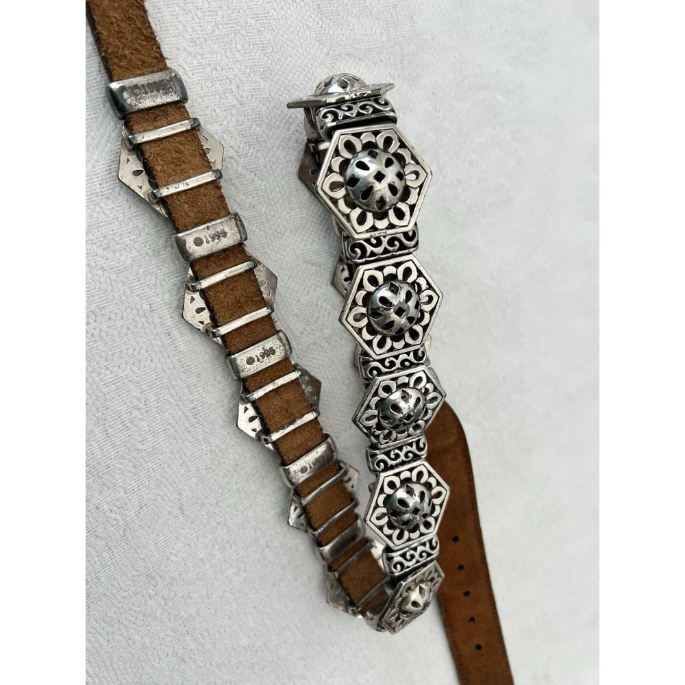 VINTAGE 1995 Brighton Women's Medium 31.5" 34.5" Concho Leather Belt Silver Tone - Picture 8 of 16